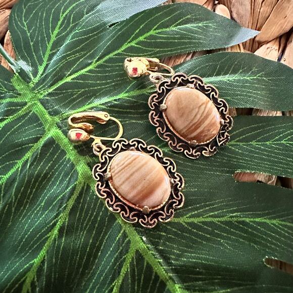 BOGO FREE UNIQUE VINTAGE CLIP ON STONE EARRINGS - Picture 1 of 8